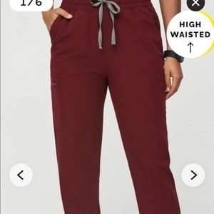 FIGS Yola high waiting scrubs